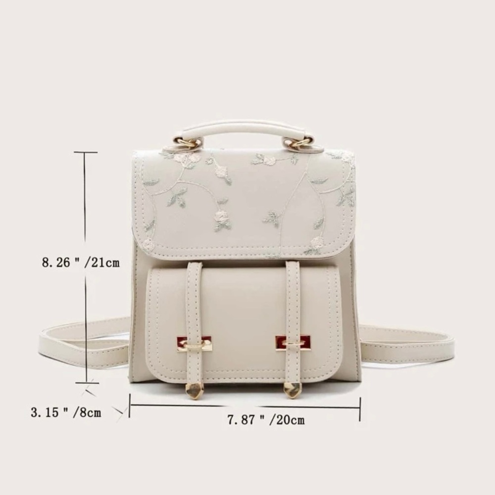 🌼Host Pick🌼🎊‼️ Beige backpack - Picture 3 of 3